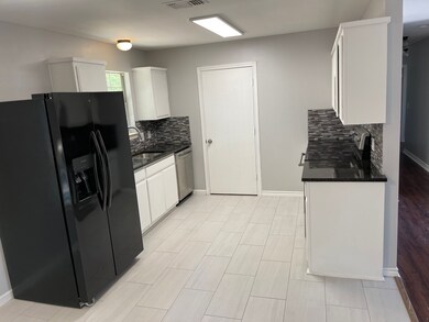 135 Pearce Dr, Pottsboro, TX 75076 - photo 6