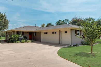 421 Navajo Trail, Gainesville, TX 76240 - photo 2