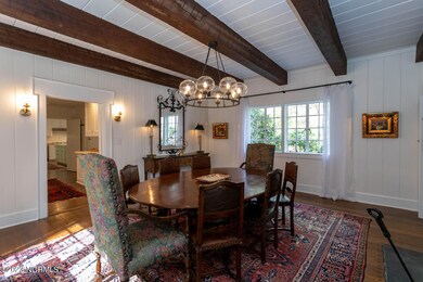 dining room2
