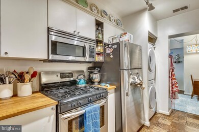 236 W Taylor Run Pkwy unit 1, Alexandria, VA 22314 - photo 7
