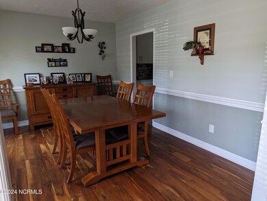 Formal dining