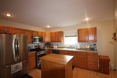 24 Ally Dr unit 24, Swanton, VT 05488 - photo 5