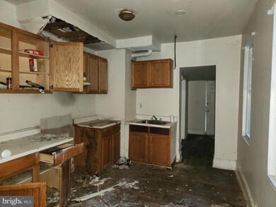 312 S Monroe St, Baltimore, MD 21223 - photo 5