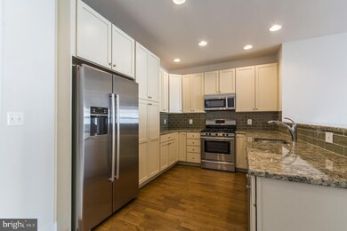 600 S 24th St unit 213, Philadelphia, PA 19146 - photo 2