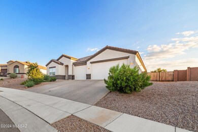 12-web-or-mls-583 W Weldon St - MLS Imag