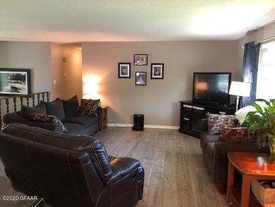 2258 Springbrook Ct, Grand Forks, ND 58201 - photo 5