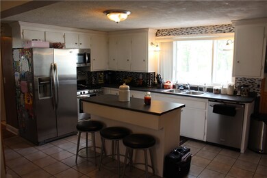 177 Falcon Ave, Warwick, RI 02888 - photo 3