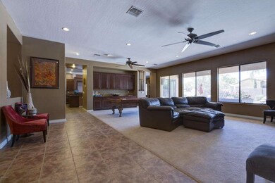 003_Living Room