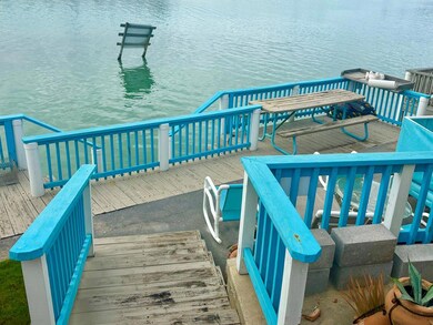 GREAT DECK