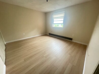 Sagamore Place Condominiums unit 618, Quincy, MA 02171 - photo 2