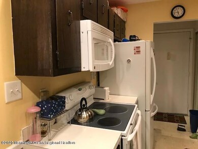 67E Kitchen