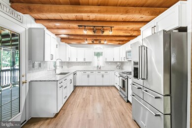 53 Delphinium Ln, Bunker Hill, WV 25413 - photo 5