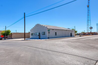 14015_158 Maley Street