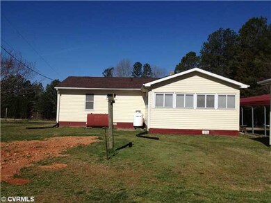 3894 Old Mansion Rd, Lunenburg, VA 23952 - photo 2