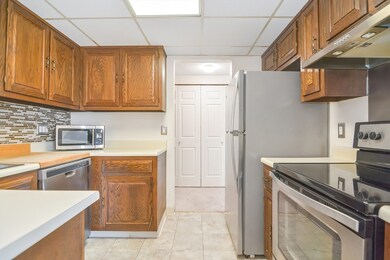 2 Ledgewood Way unit 5, Peabody, MA 01960 - photo 6