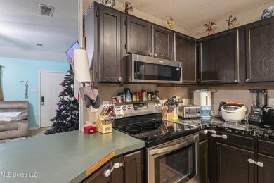 8020 Ridgewood-9007