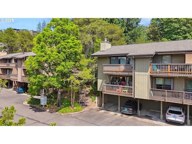 7522 SW Barnes Rd unit E, Portland, OR 97225 - photo 2