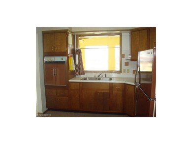 Very nice maple cabinets