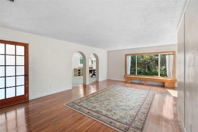 1520 W Beresford Ave, Deland, FL 32720 - photo 5