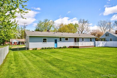 6-web-or-mls-1108-janice-st
