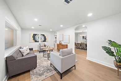 2018 Libbey Dr, Houston, TX 77018 - photo 7