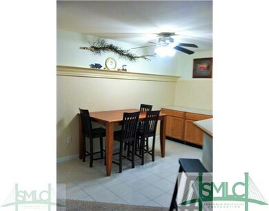 Dining Room. Tile floor in Dining Area