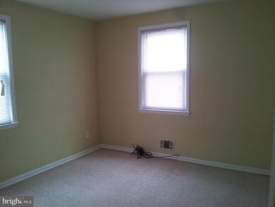 2614 E Northern Pkwy, Baltimore, MD 21214 - photo 5