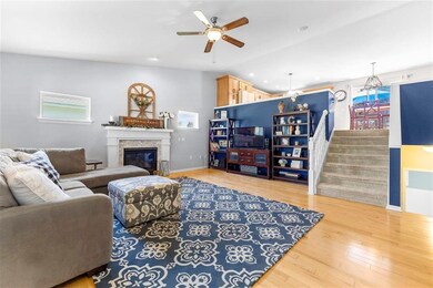 5213 Nannyberry Dr, Fitchburg, WI 53711 - photo 4