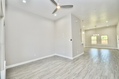 977 Lucky St, Houston, TX 77088 - photo 7