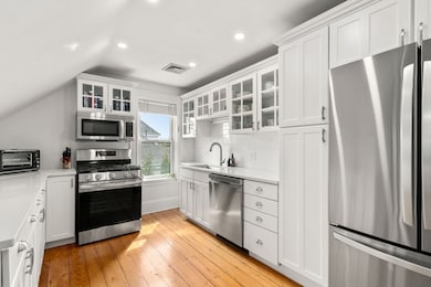 21 Adelaide St unit 2, Jamaica Plain, MA 02130 - photo 6