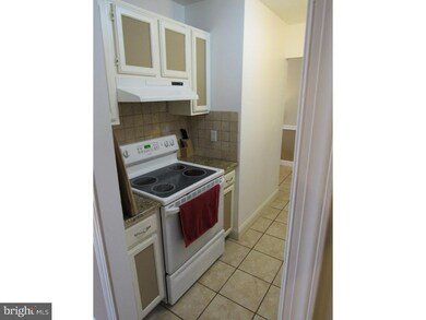 19B E Daisy Ln unit B, Mount Laurel, NJ 08054 - photo 5