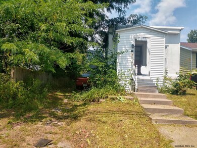149 Torrington Ave, Schenectady, NY 12306 - photo 2