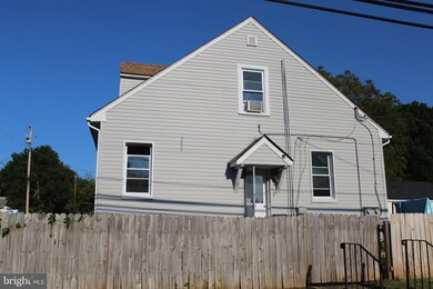 301 Fifth Ave, Halethorpe, MD 21227 - photo 4