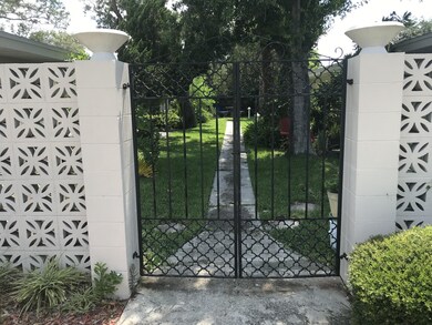 Front Courtyard Entry