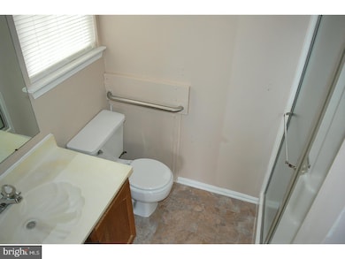 8 Blanchard Dr, Woodbury, NJ 08096 - photo 7