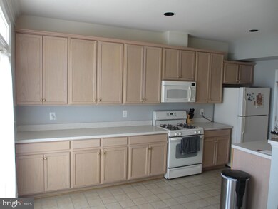 12906 Clarksburg Square Rd, Clarksburg, MD 20871 - photo 5
