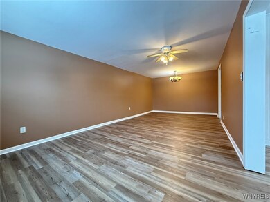 52 Carol Ln, Grand Island, NY 14072 - photo 7