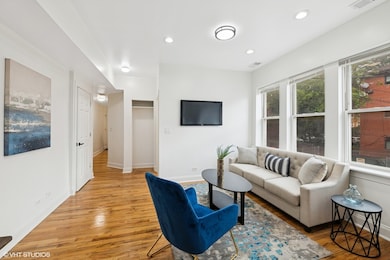 3849 W Ainslie St unit 1, Chicago, IL 60625 - photo 3