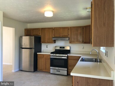 20101 Daniels Cir, Hagerstown, MD 21742 - photo 3