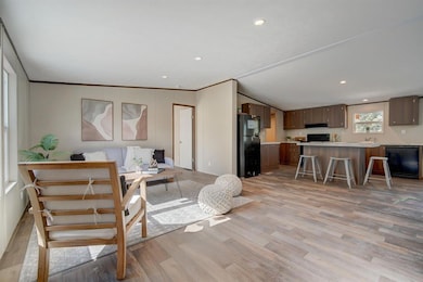 146 Shadow Oak Dr, Bastrop, TX 78602 - photo 7