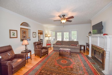 306 Greenview Ct, Mc Cormick, SC 29835 - photo 7