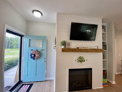 Photo 4