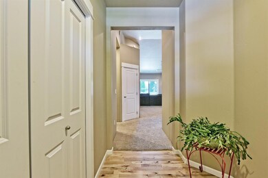 671 Nottingham Terrace, Eagle Point, OR 97524 - photo 4