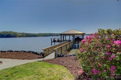 4269 River Oaks Rd, Clover, SC 29710 - photo 5