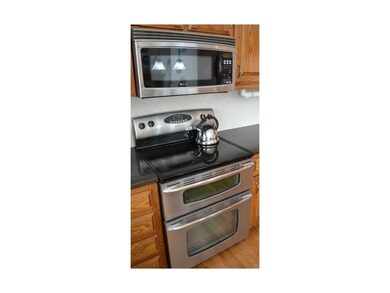 Stainless appliances all stay!