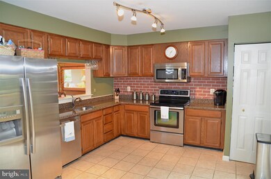 35 Roger Valley Ct, Parkville, MD 21234 - photo 5