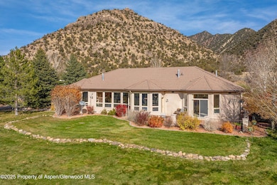 240 Lafrenz Cir, Silt, CO 81652 - photo 2