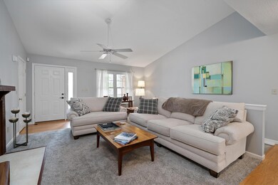 1739 Paula Dr_MLS_05