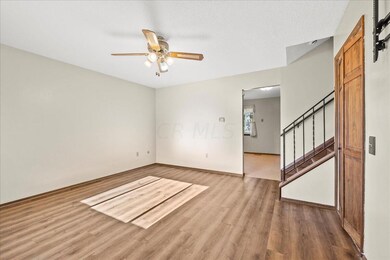 05-Living Room