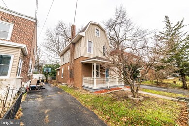 826 Broad St, Darby, PA 19023 - photo 4